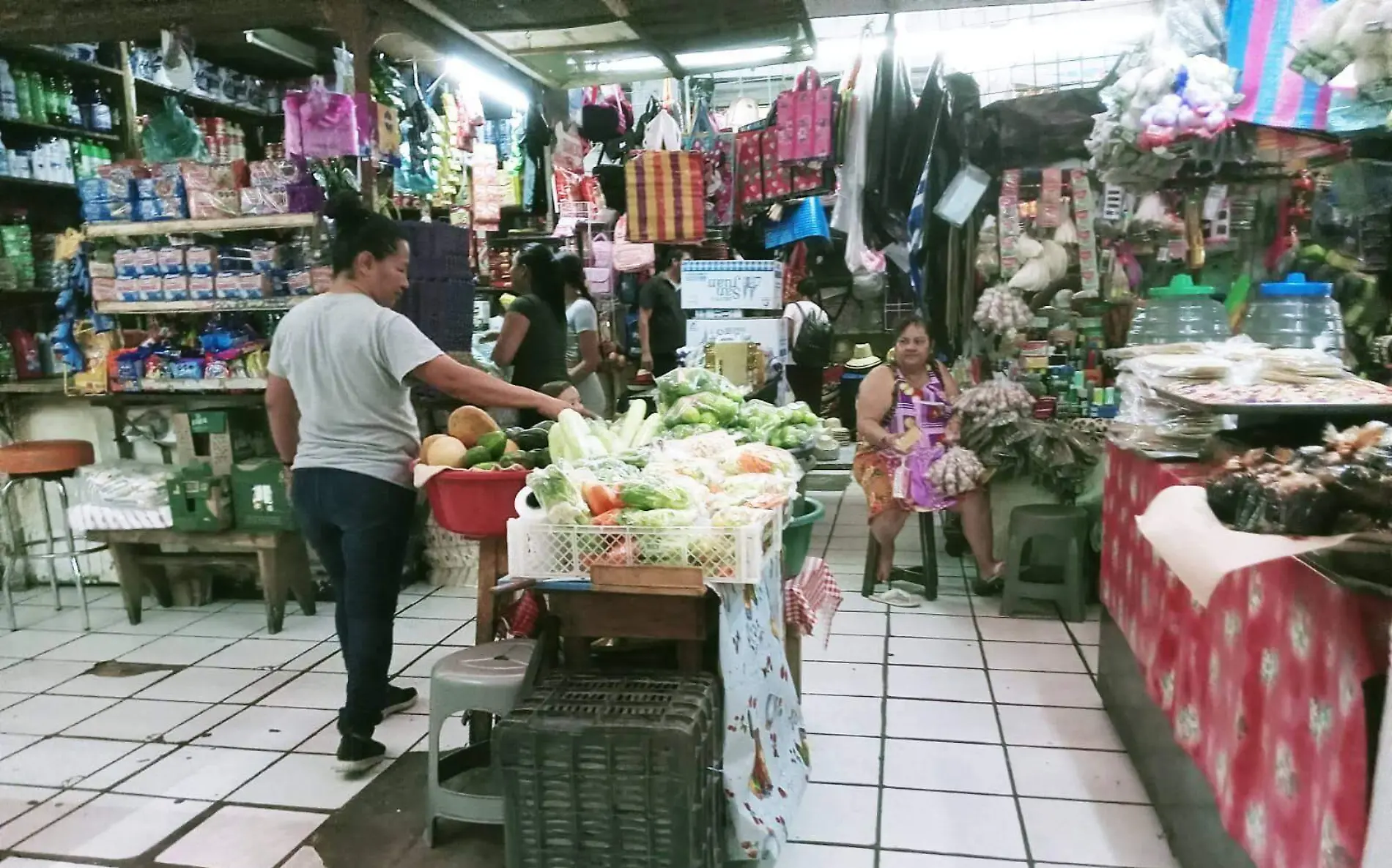 mujeres en el mercado